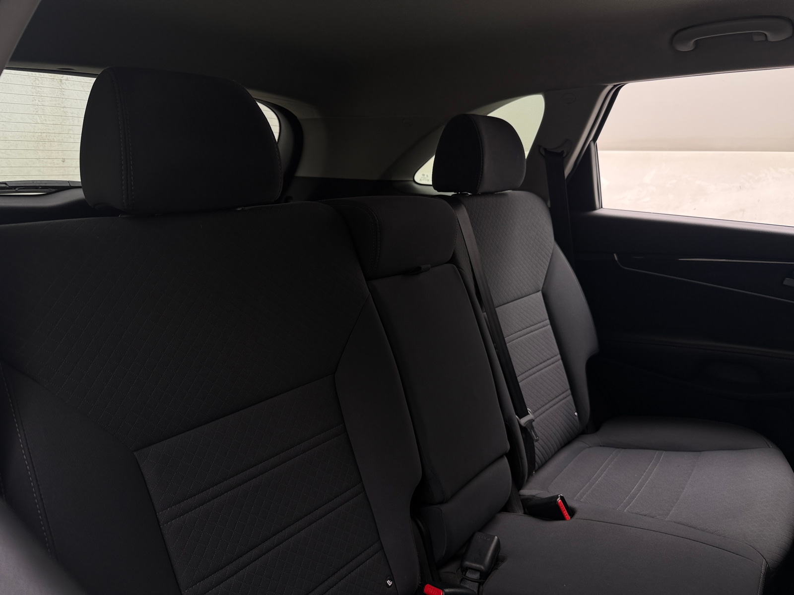 Thumbnail: 2017 Kia Sorento - 6