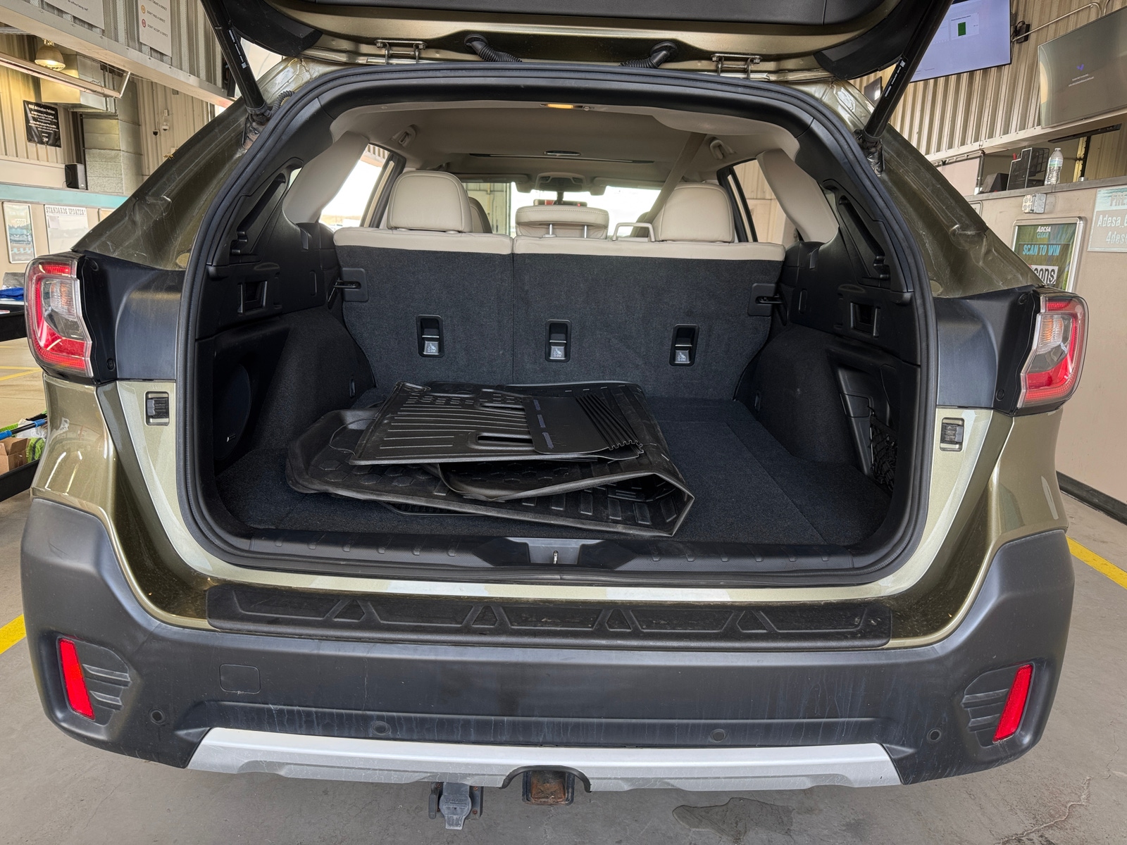 Thumbnail: 2020 Subaru Outback - 6
