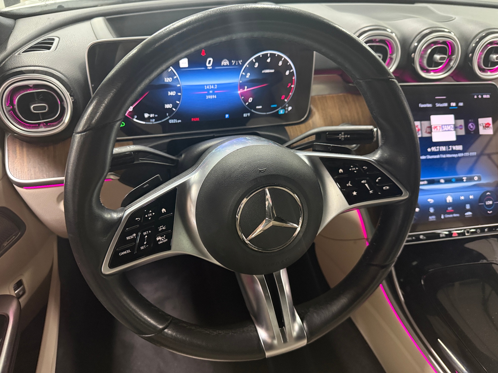 Thumbnail: 2023 Mercedes-Benz C-Class - 4