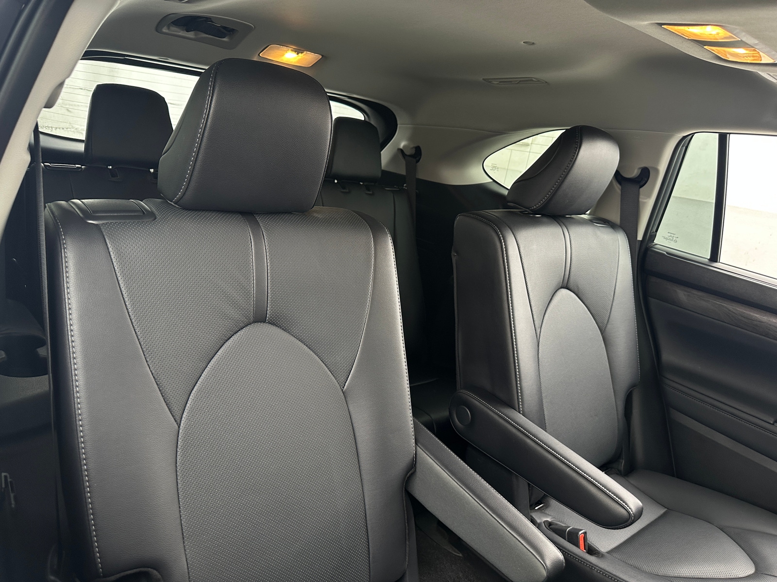 Thumbnail: 2024 Toyota Highlander - 5
