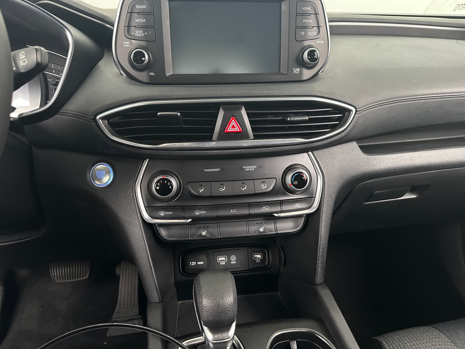 Thumbnail: 2019 Hyundai Santa Fe - 4