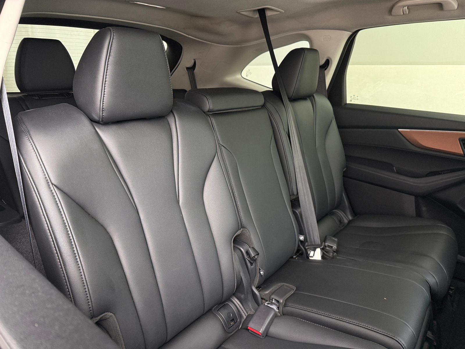 Thumbnail: 2022 Acura MDX - 5