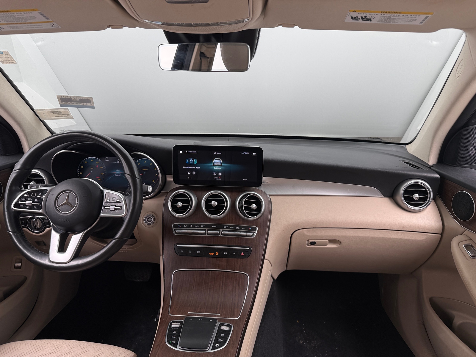 Thumbnail: 2022 Mercedes-Benz GLC - 2