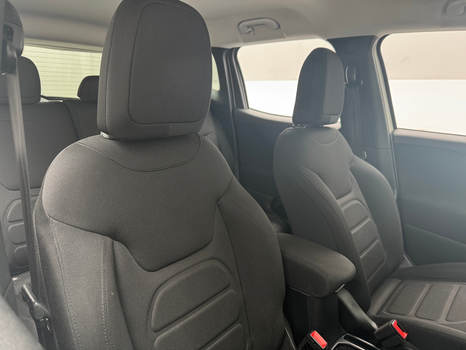 Thumbnail: 2020 Jeep Renegade - 2