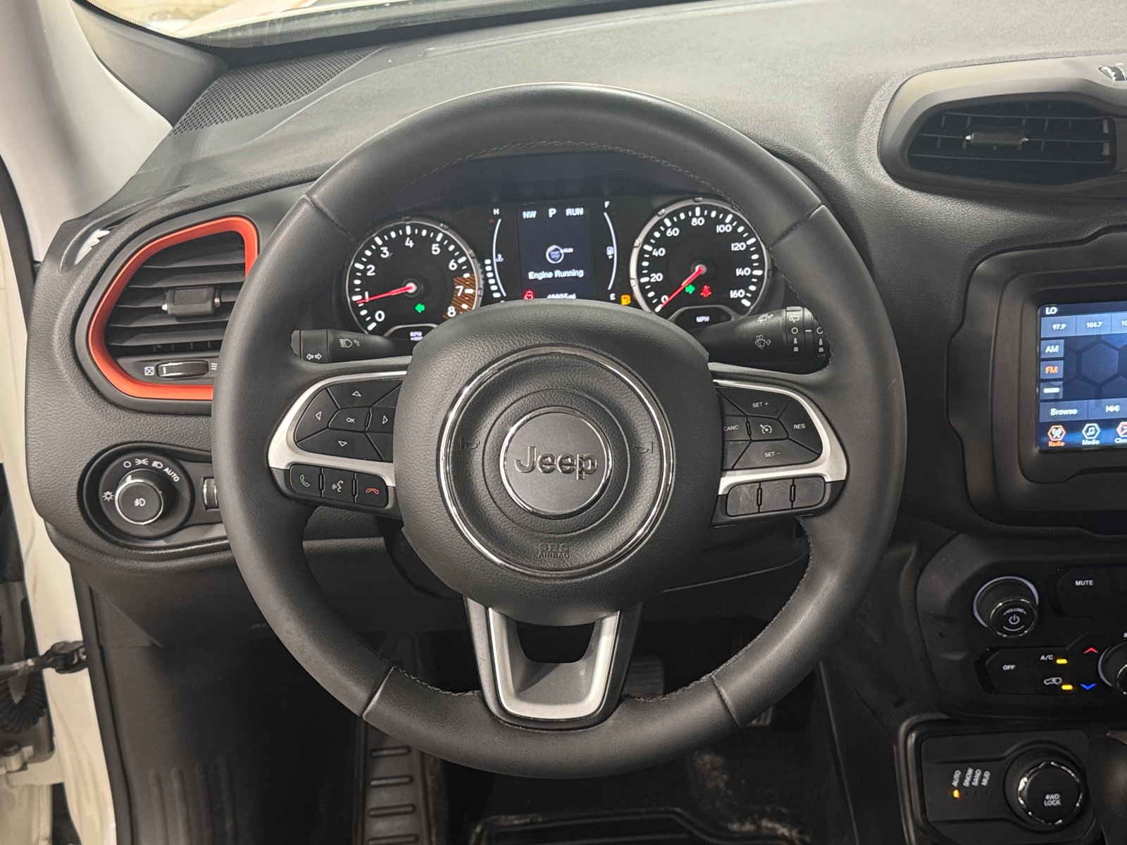 Thumbnail: 2020 Jeep Renegade - 5