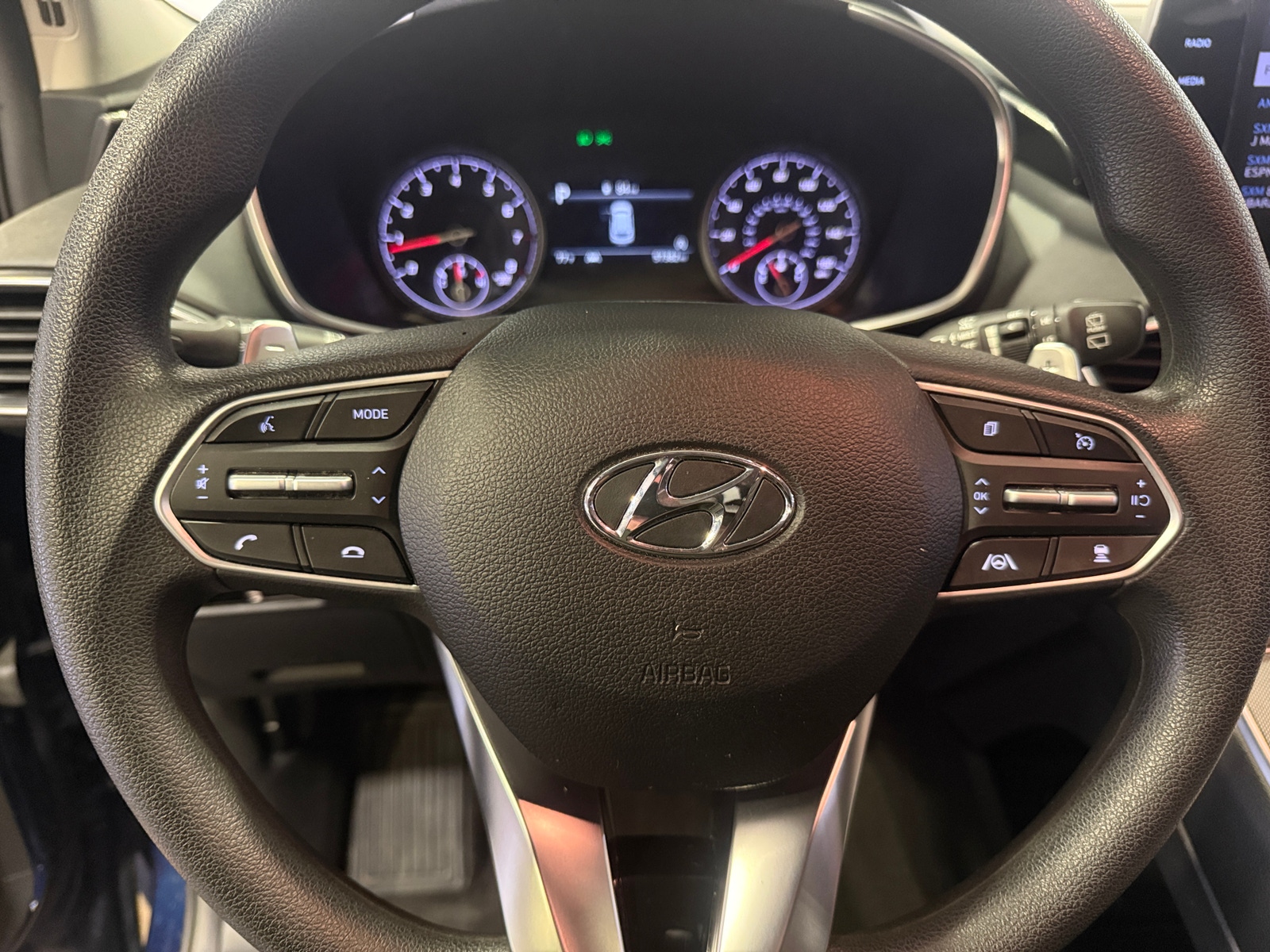 Thumbnail: 2022 Hyundai Santa Fe - 5