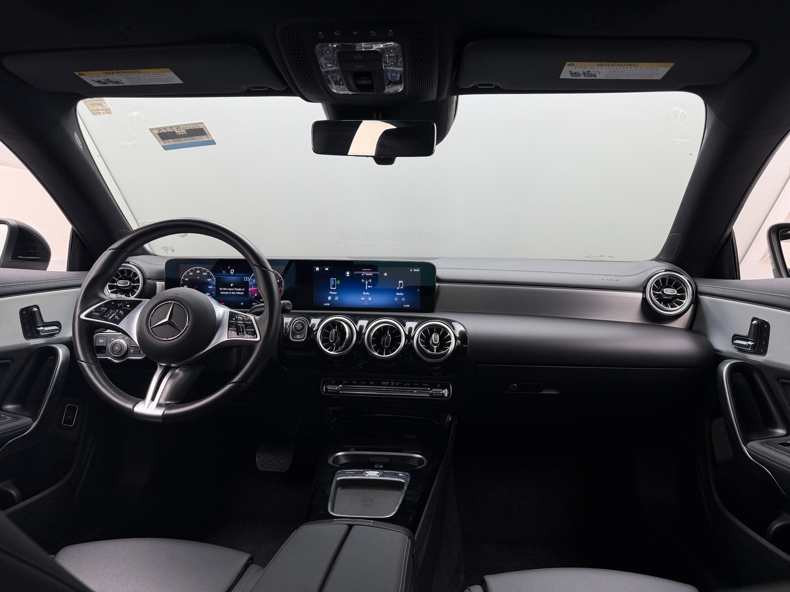 Thumbnail: 2025 Mercedes-Benz CLA - 3
