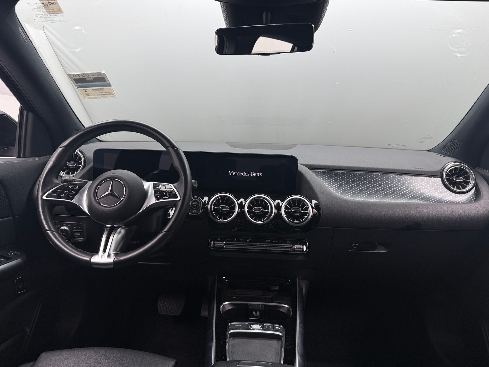 Thumbnail: 2025 Mercedes-Benz GLA - 2