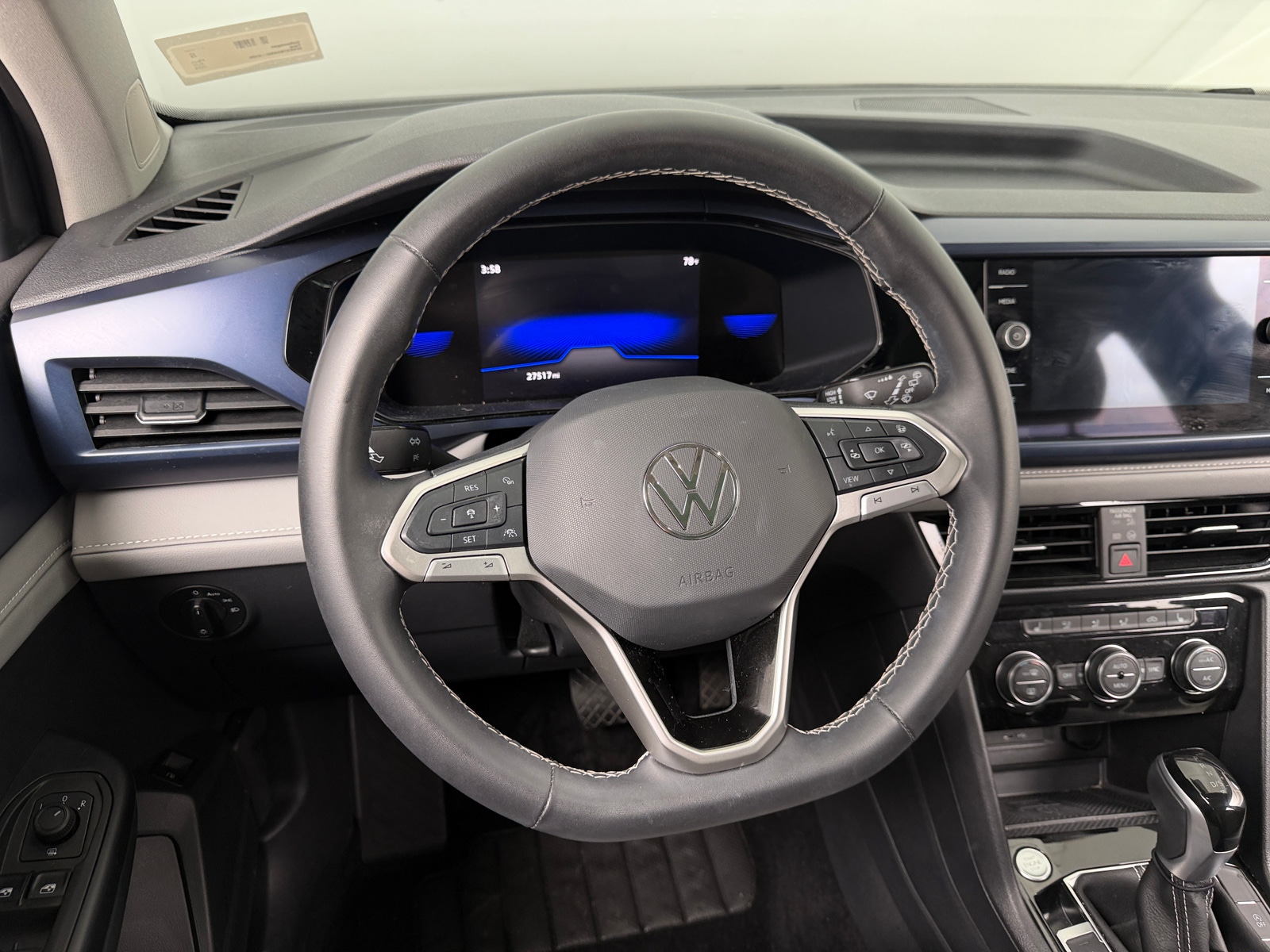 Thumbnail: 2024 Volkswagen Taos - 5