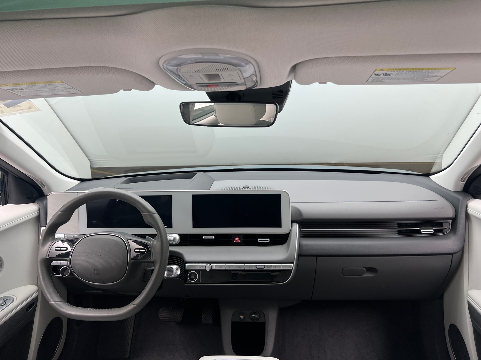 Thumbnail: 2023 Hyundai Ioniq 5 - 2