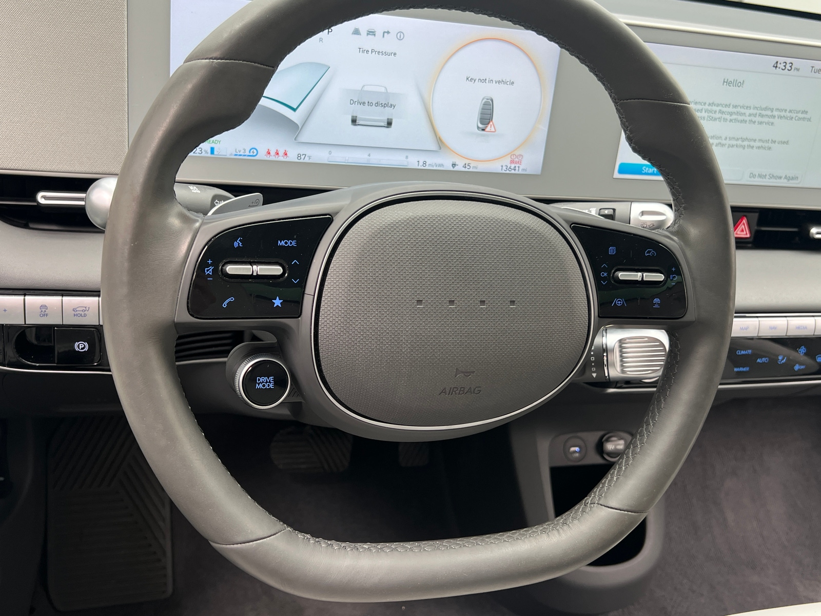 Thumbnail: 2023 Hyundai Ioniq 5 - 4