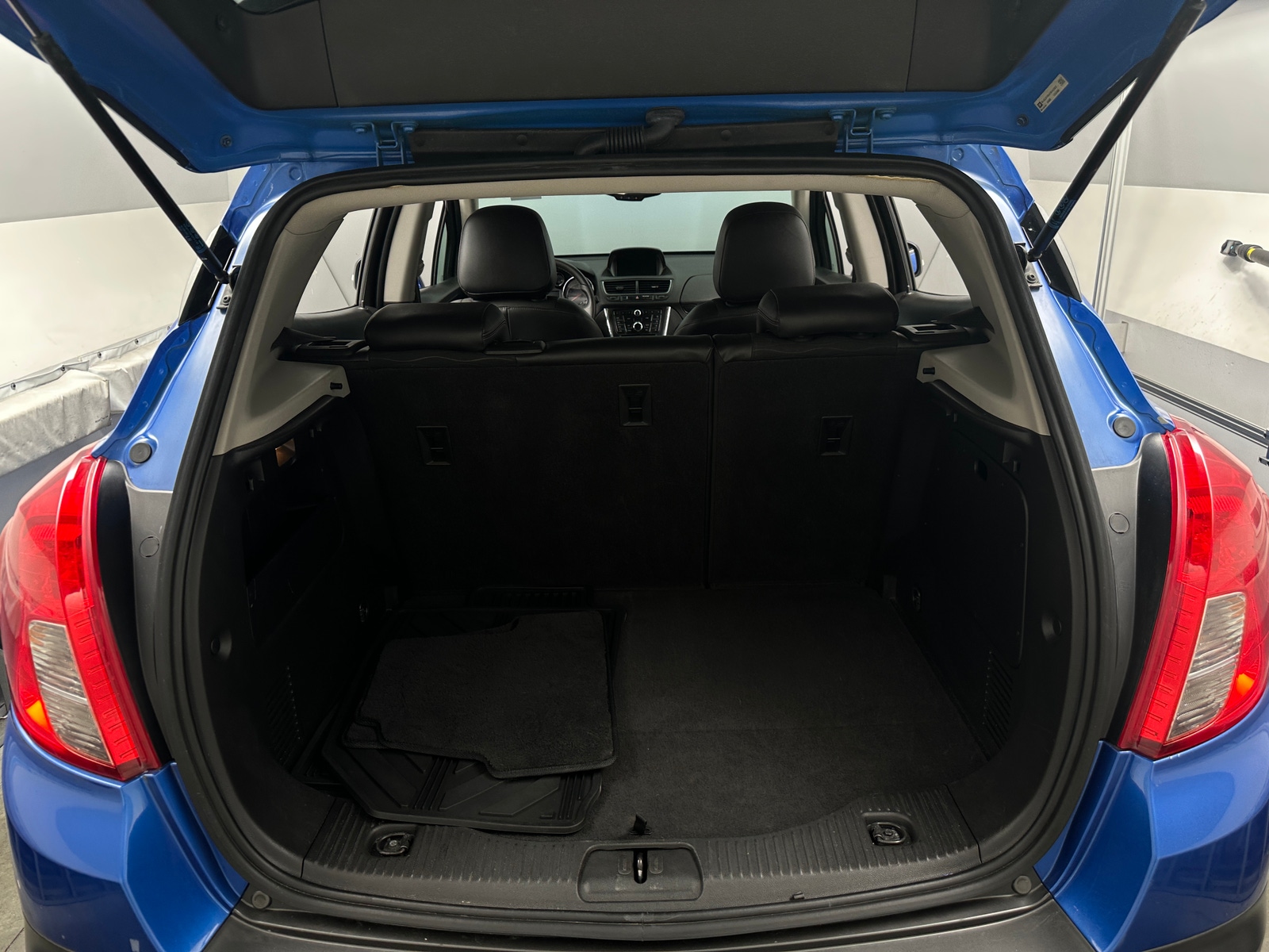 Thumbnail: 2015 Buick Encore - 7