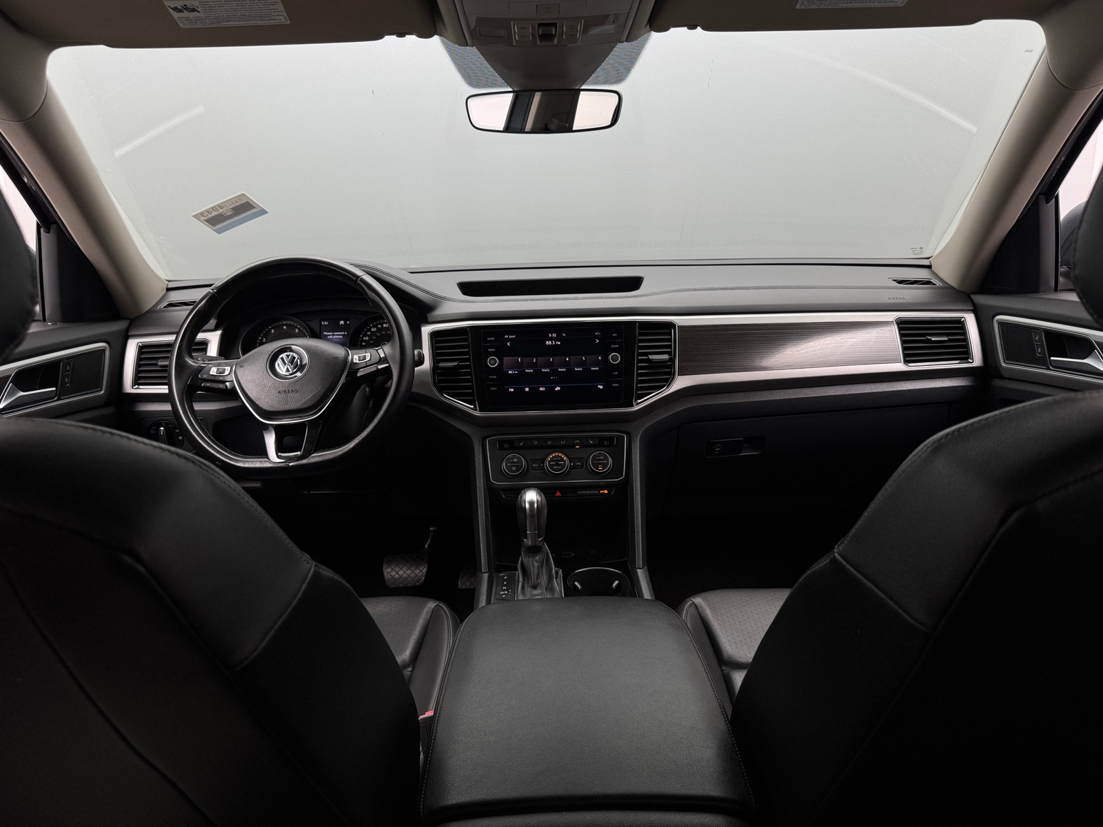 Thumbnail: 2018 Volkswagen Atlas - 2
