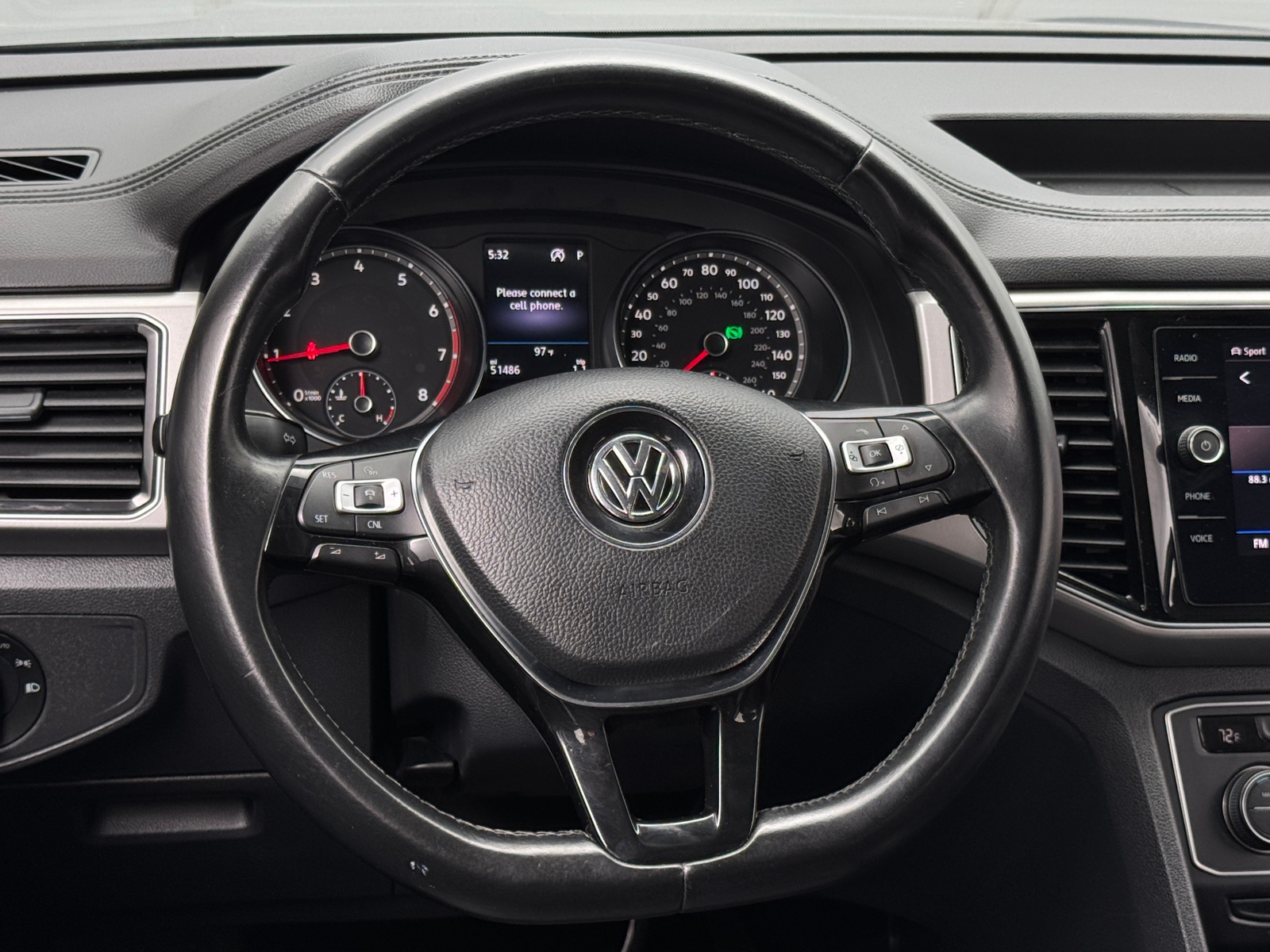 Thumbnail: 2018 Volkswagen Atlas - 4
