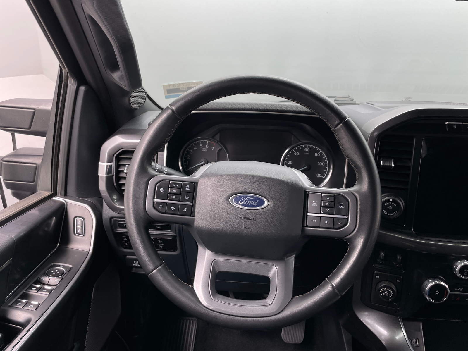 Thumbnail: 2023 Ford Econoline - 5