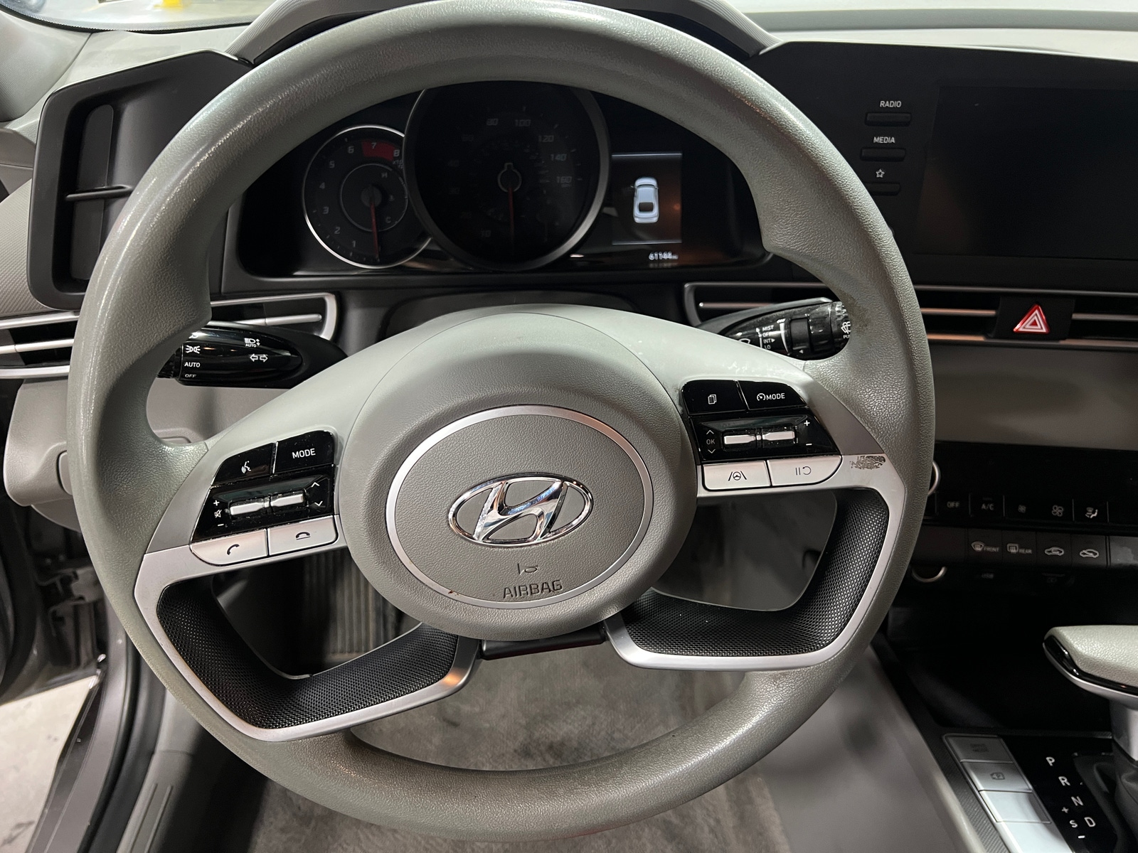 Thumbnail: 2023 Hyundai Elantra - 5