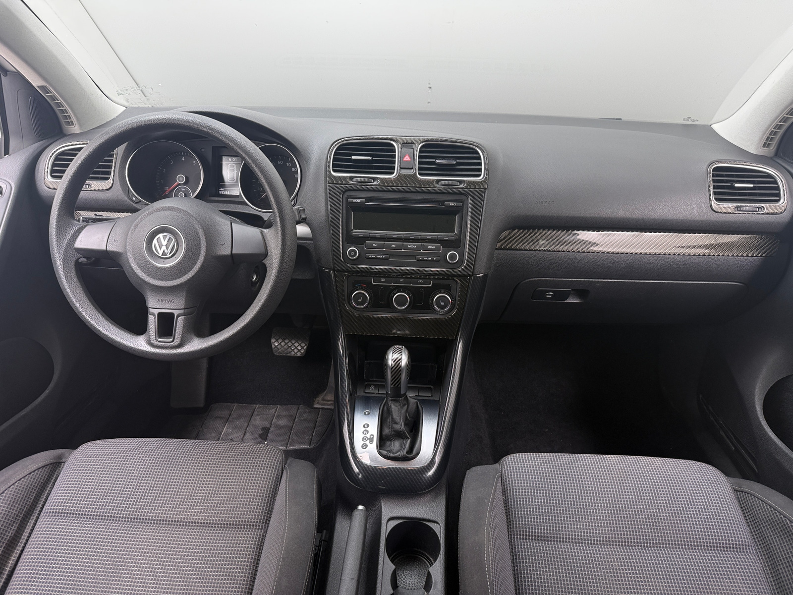 Thumbnail: 2012 Volkswagen Golf - 3
