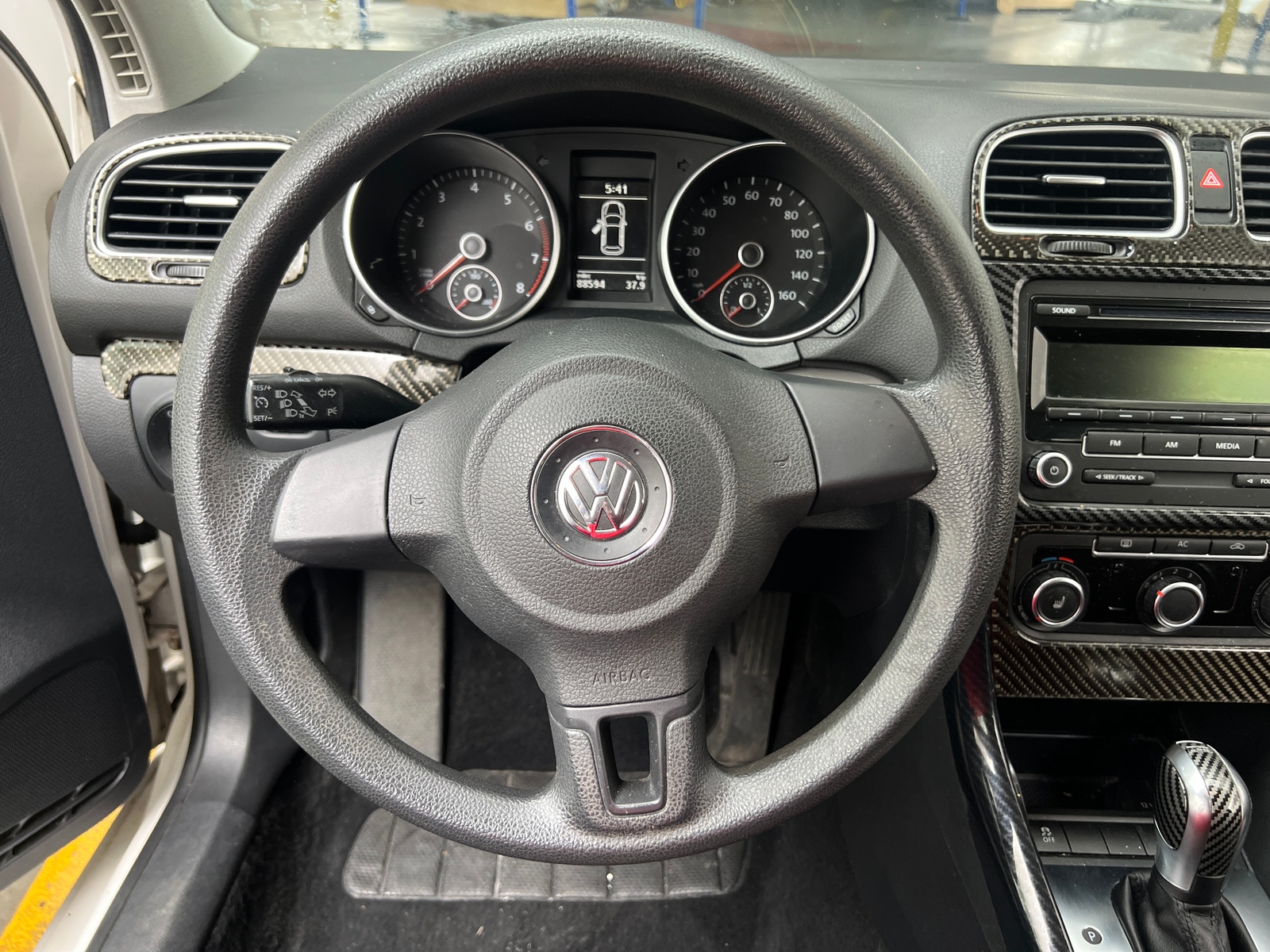 Thumbnail: 2012 Volkswagen Golf - 5
