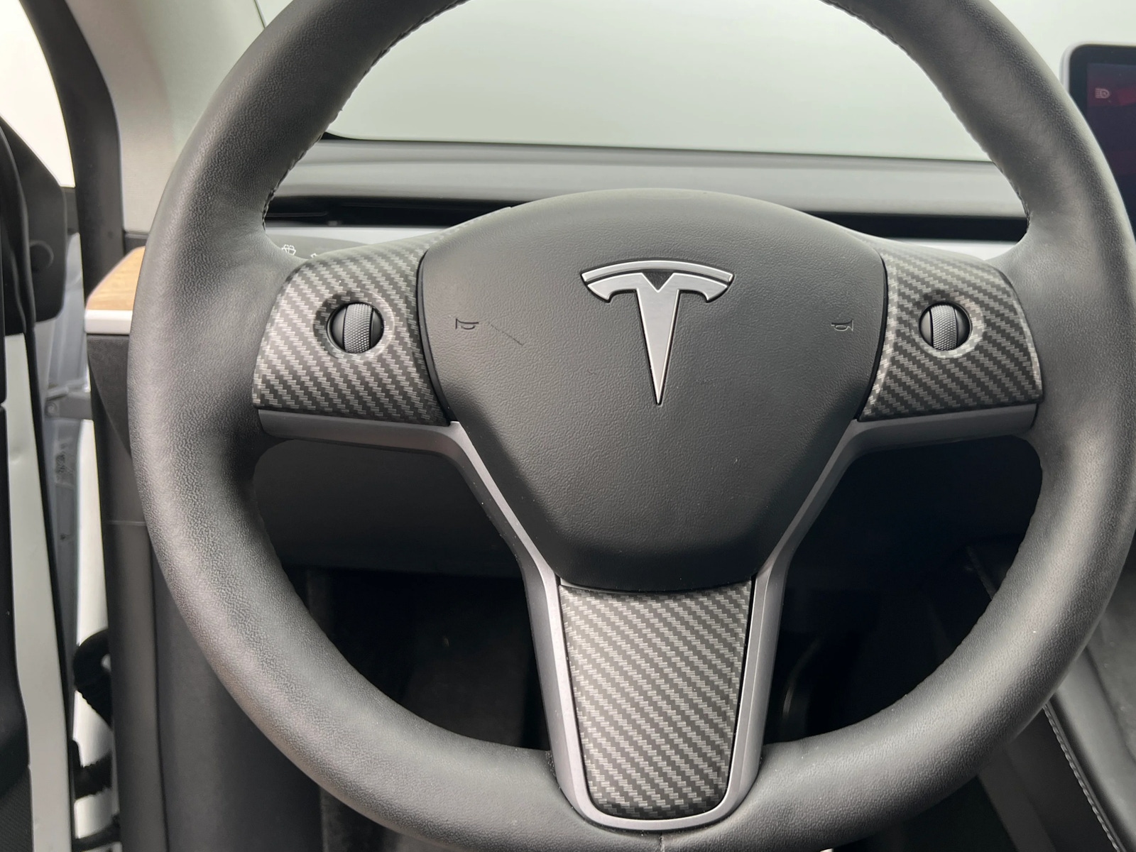 Thumbnail: 2022 Tesla Model Y - 4