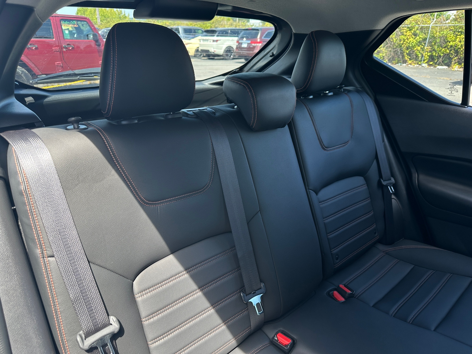 Thumbnail: 2019 Nissan Kicks - 6