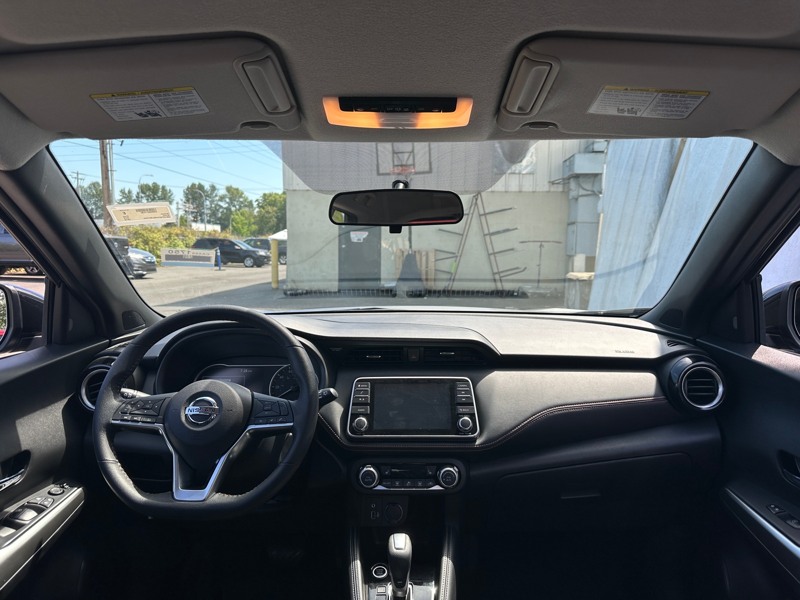 Thumbnail: 2019 Nissan Kicks - 3