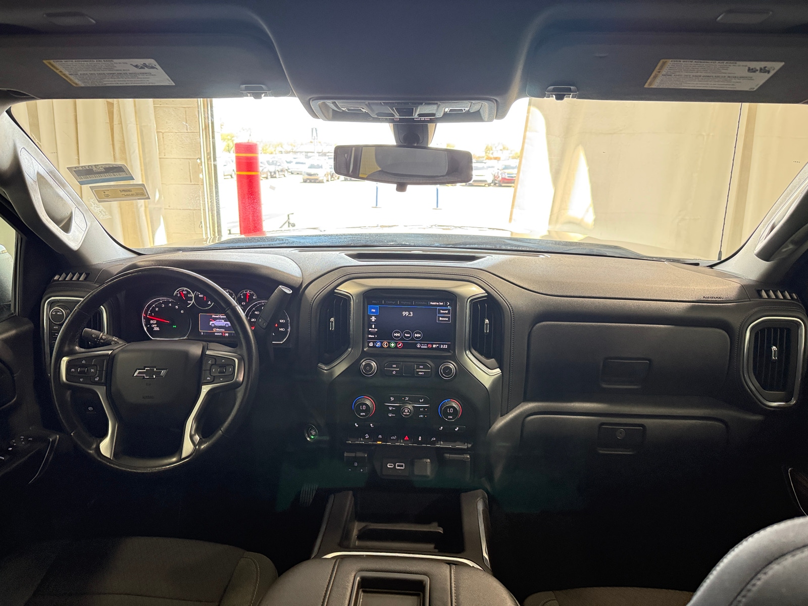 Thumbnail: 2021 Chevrolet Silverado 1500 - 3