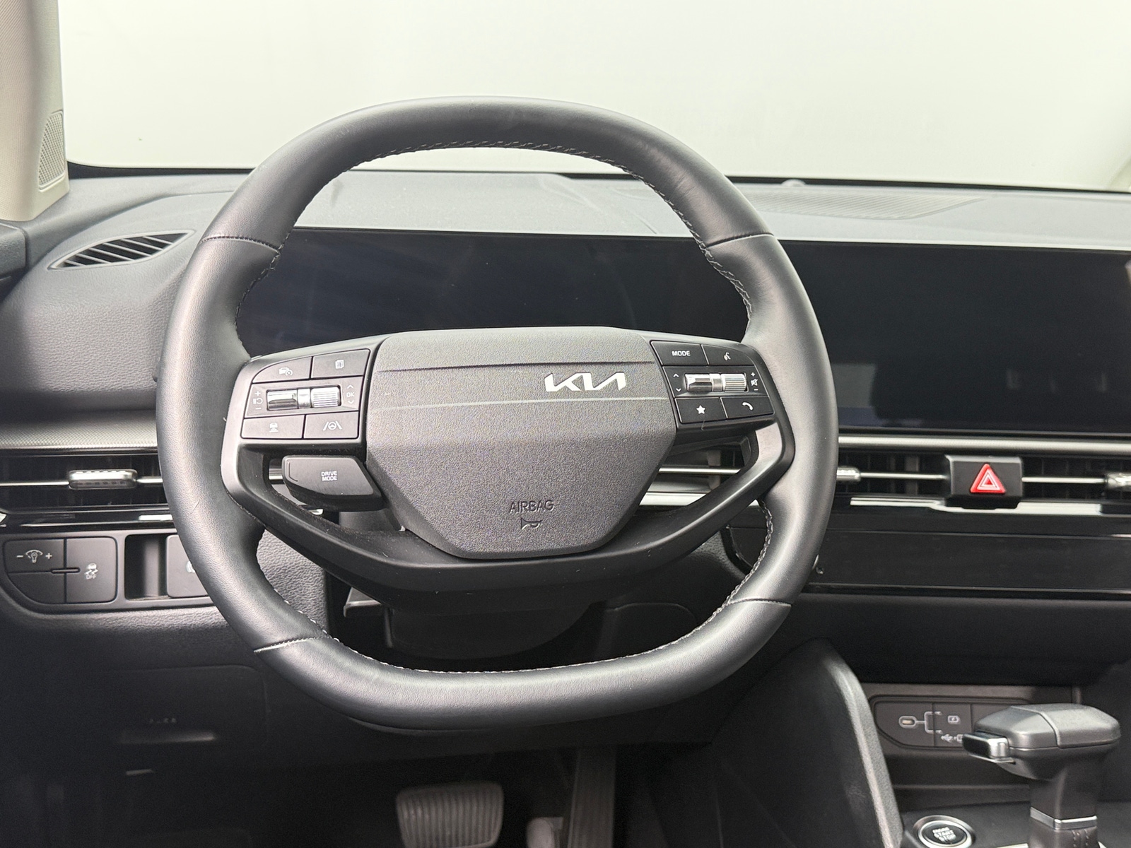 Thumbnail: 2026 Kia Sportage - 5