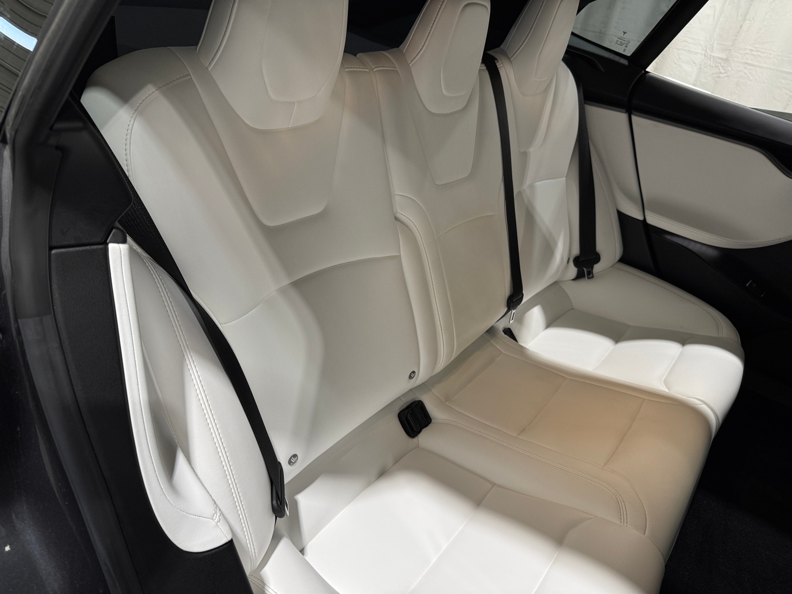 Thumbnail: 2018 Tesla Model S - 5