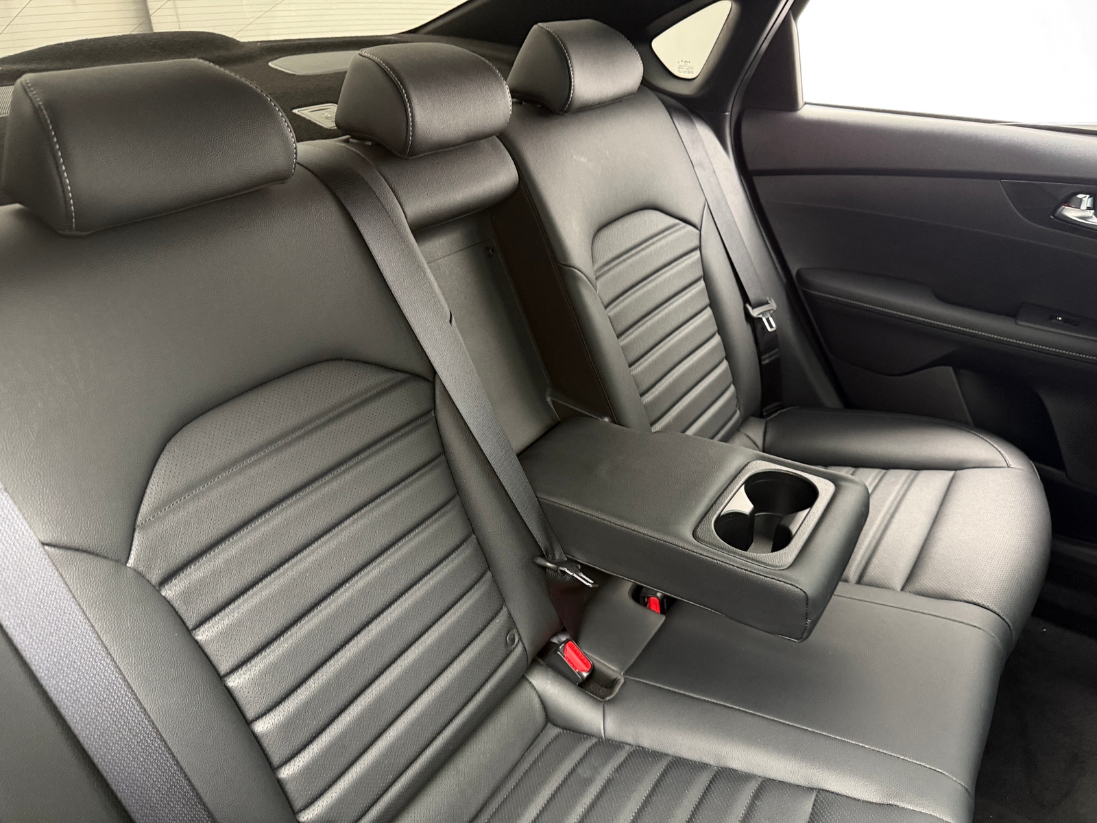 Thumbnail: 2024 Kia Forte - 6