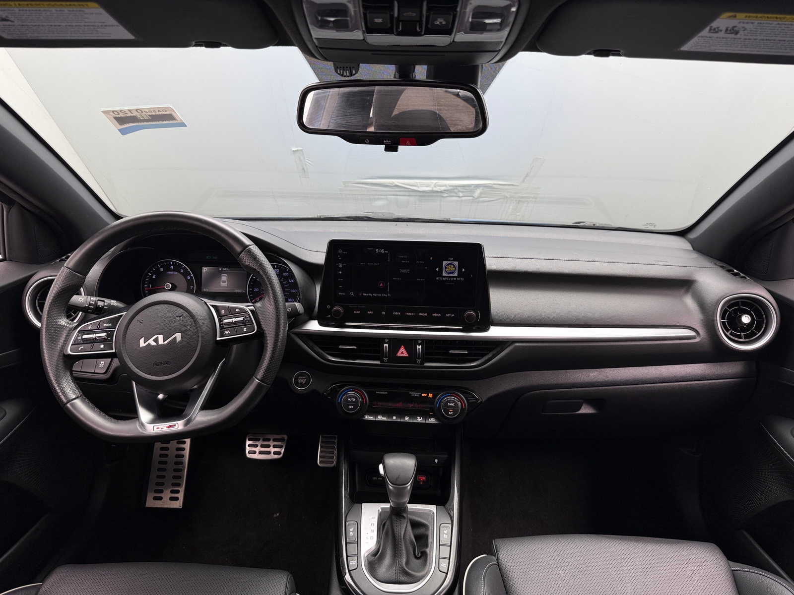 Thumbnail: 2024 Kia Forte - 3