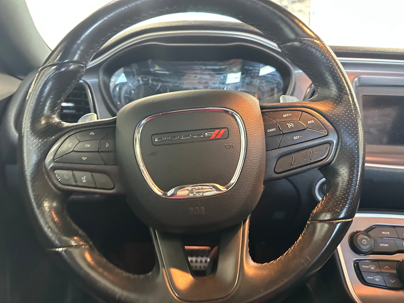 Thumbnail: 2021 Dodge Challenger - 4