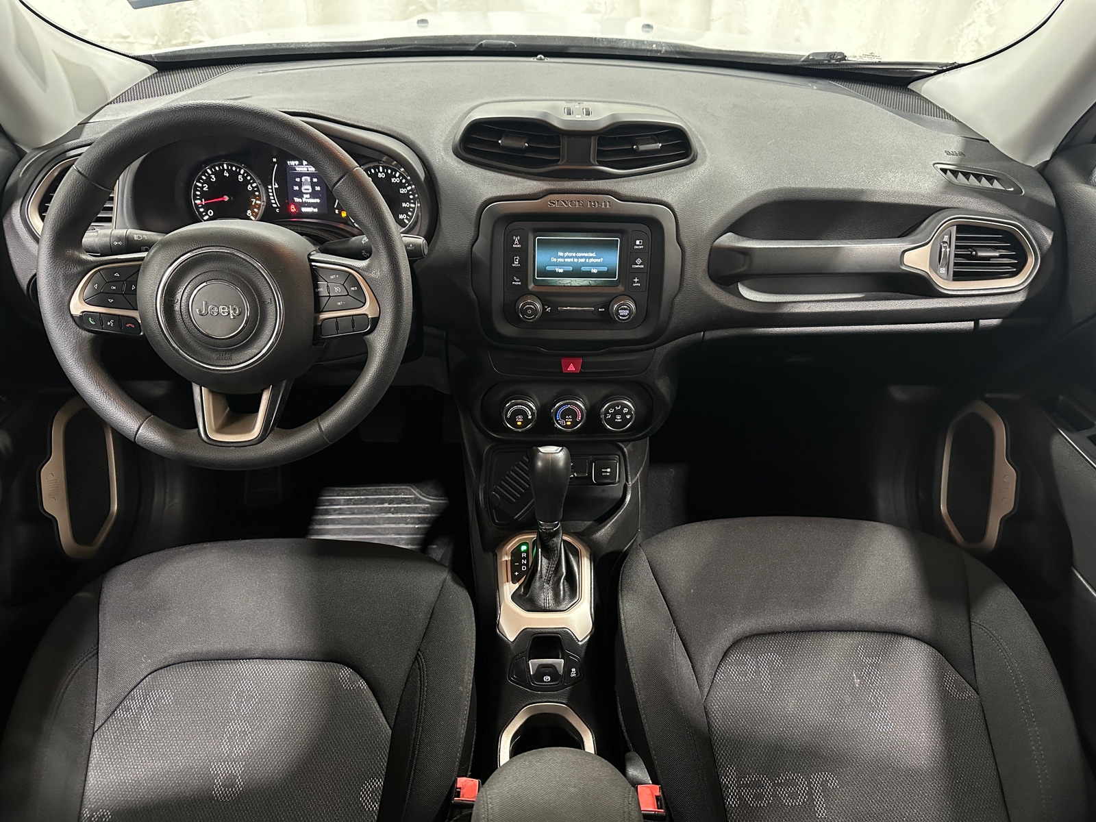 Thumbnail: 2016 Jeep Renegade - 3