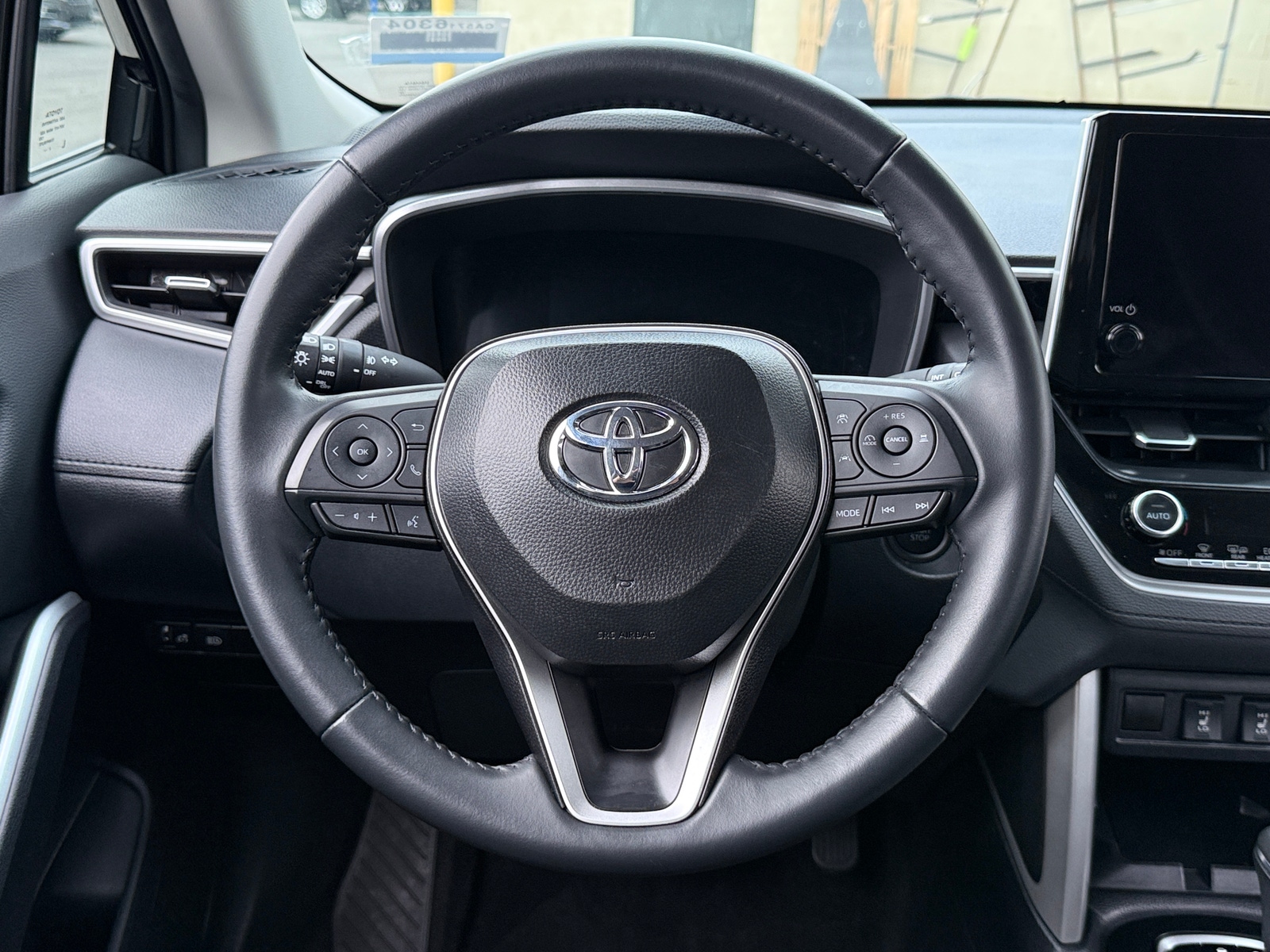 Thumbnail: 2025 Toyota Corolla Cross - 5