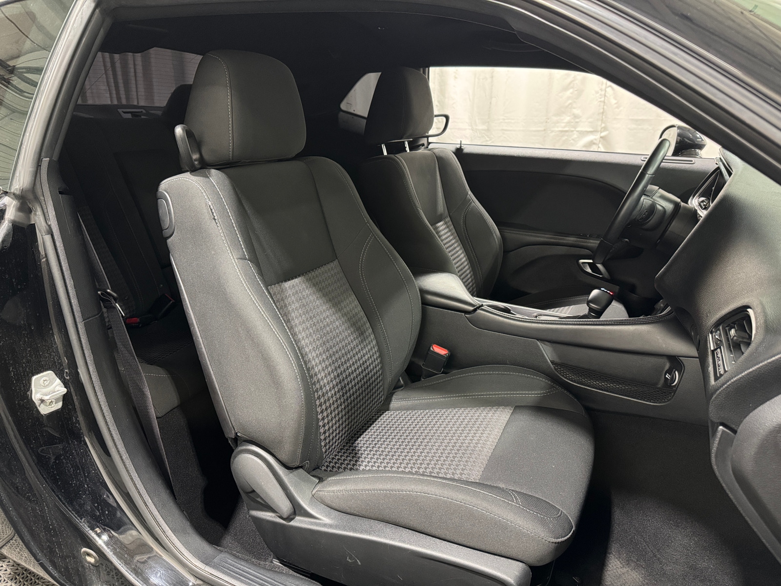 Thumbnail: 2019 Dodge Challenger - 2