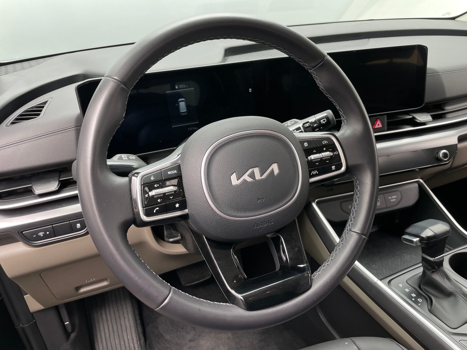 Thumbnail: 2026 Kia Carnival - 4