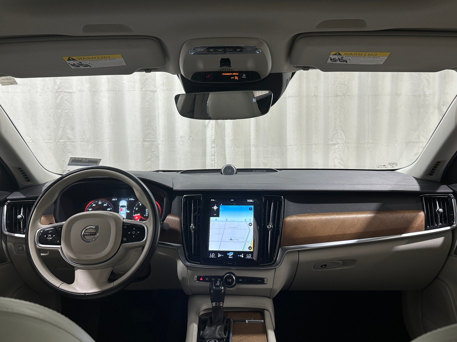 Thumbnail: 2018 Volvo S90 - 2