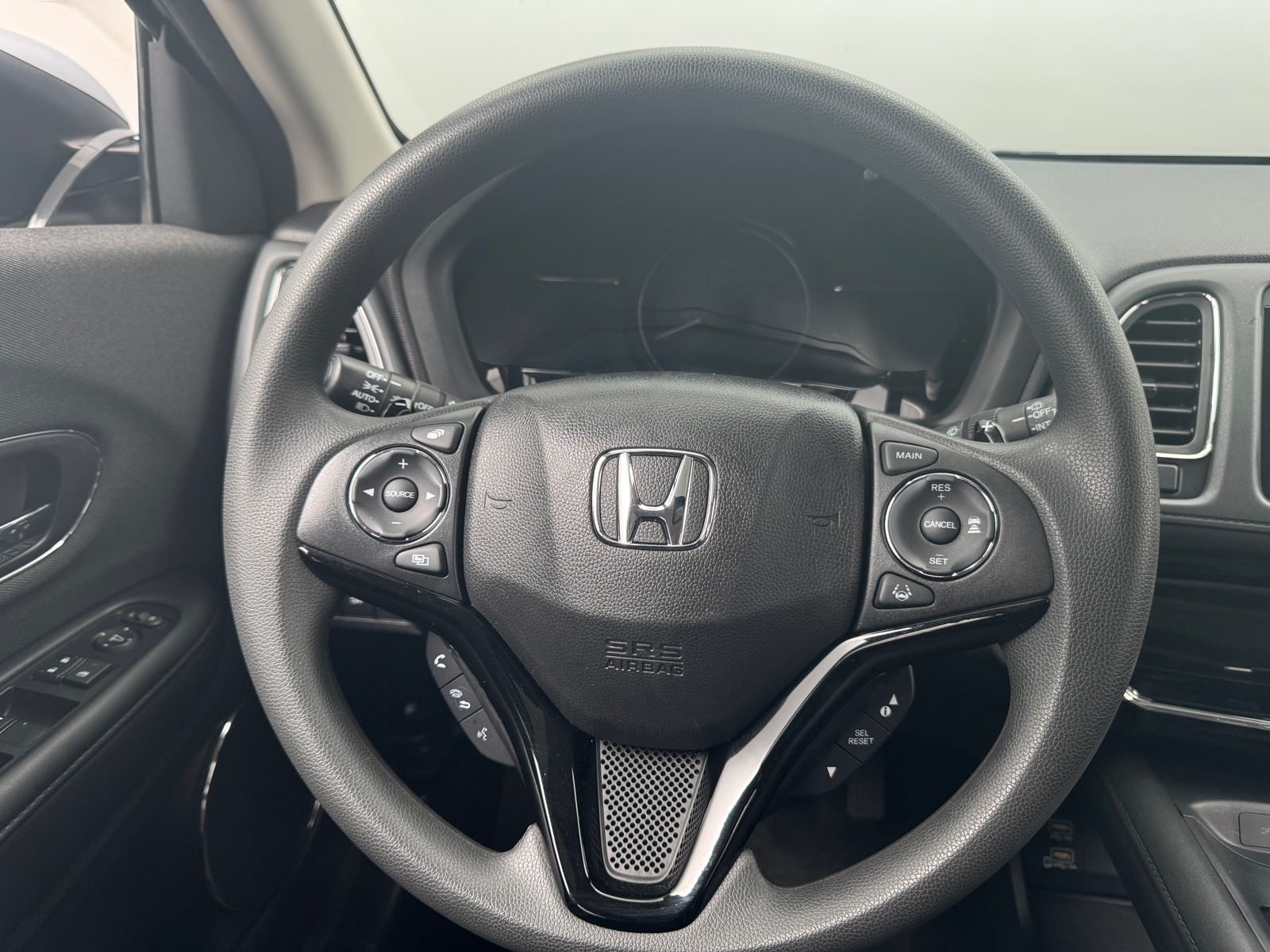 Thumbnail: 2019 Honda HR-V - 5
