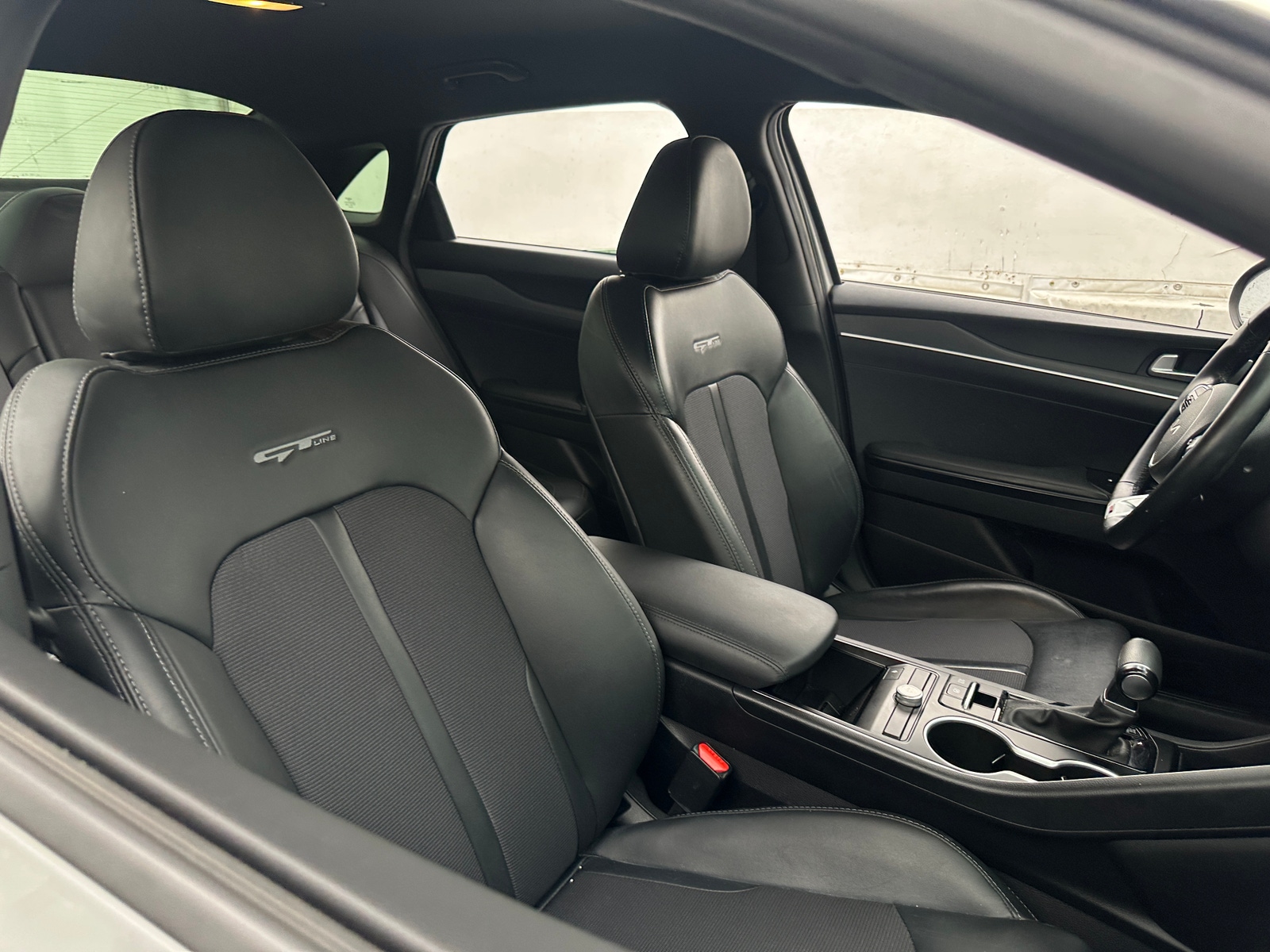 Thumbnail: 2022 Kia K5 - 2