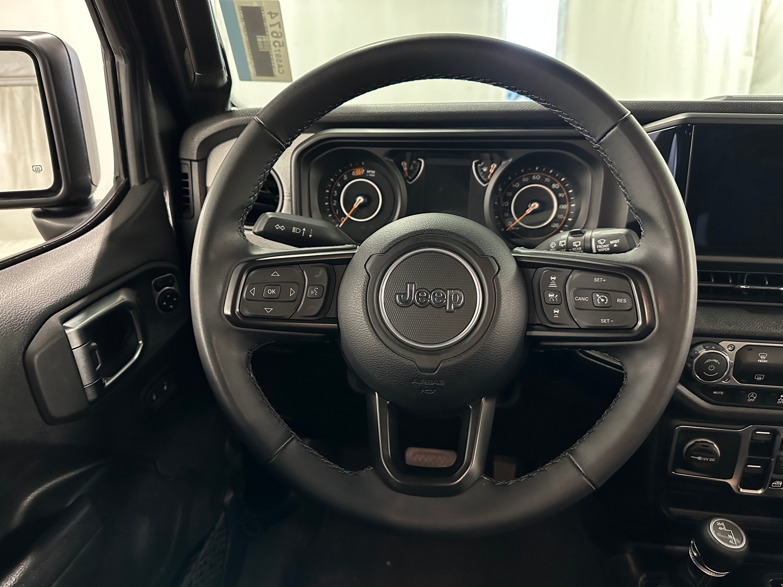 Thumbnail: 2025 Jeep Wrangler - 5