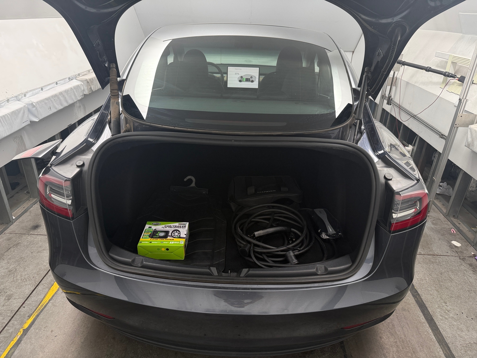 Thumbnail: 2023 Tesla Model 3 - 6
