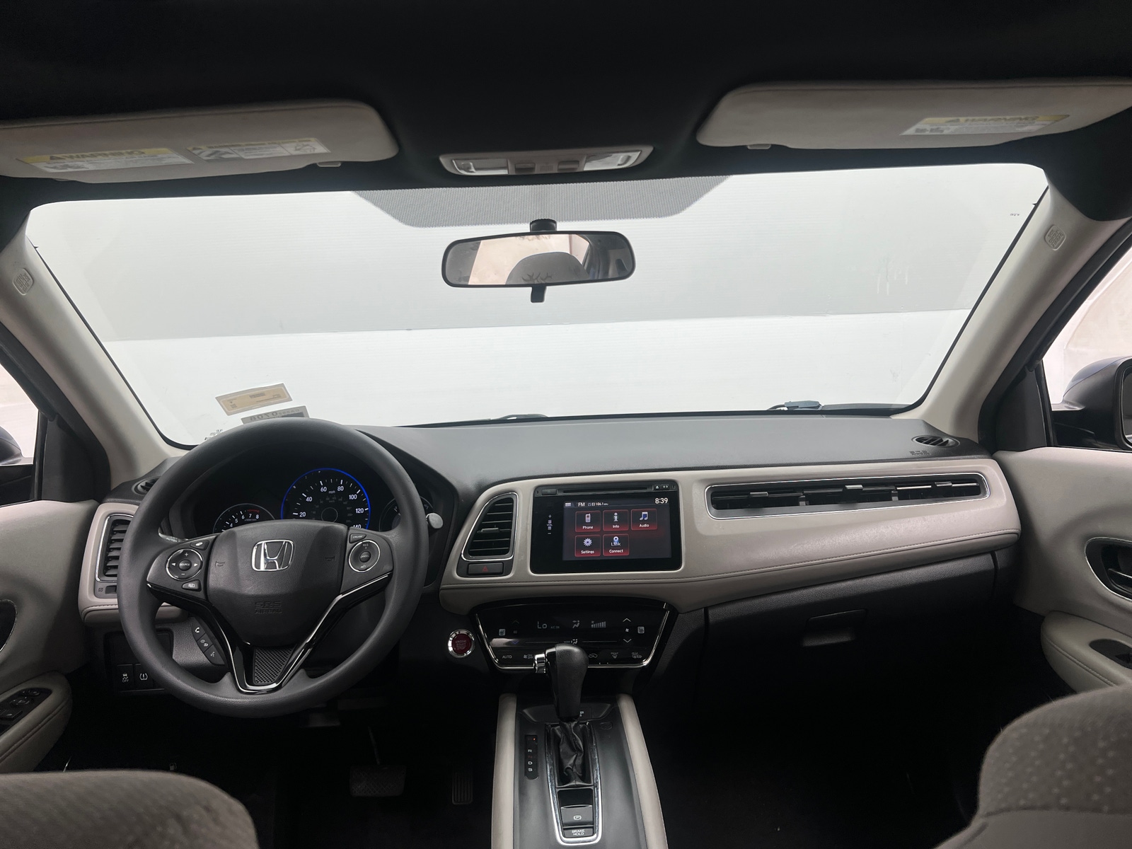 Thumbnail: 2016 Honda HR-V - 3