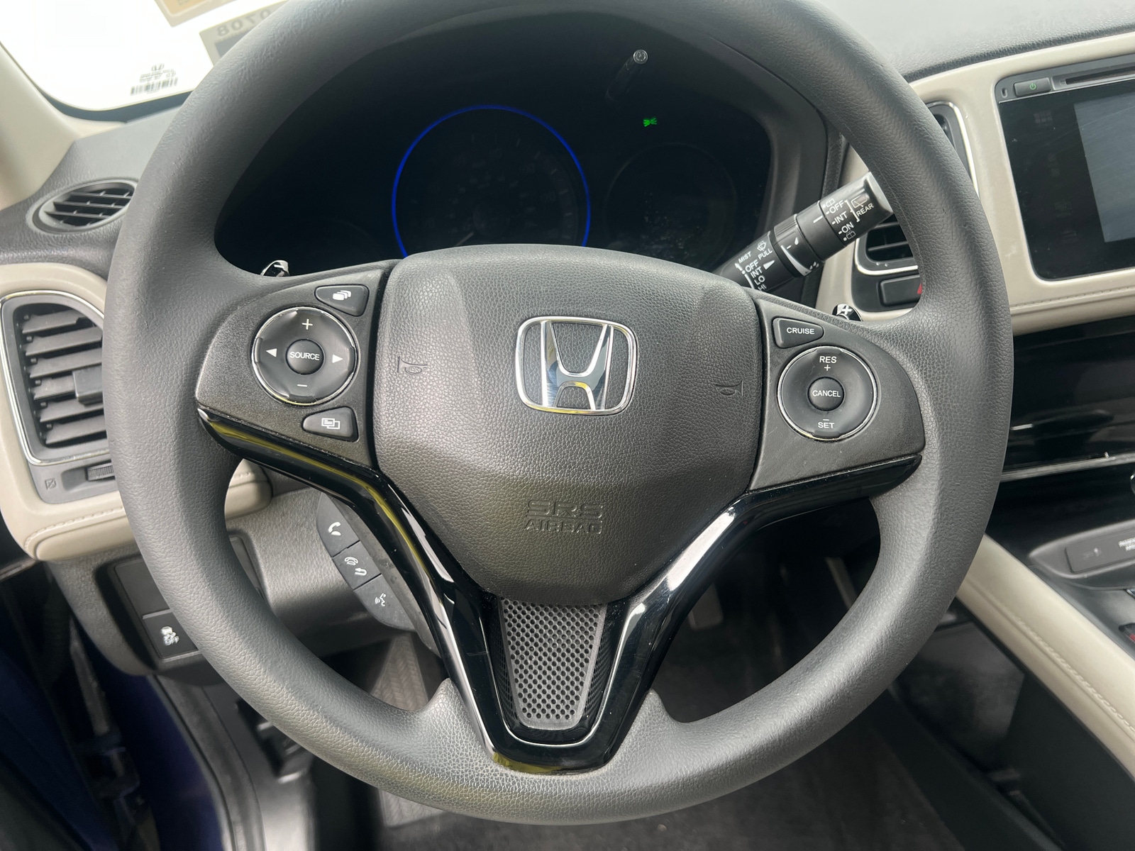 Thumbnail: 2016 Honda HR-V - 5