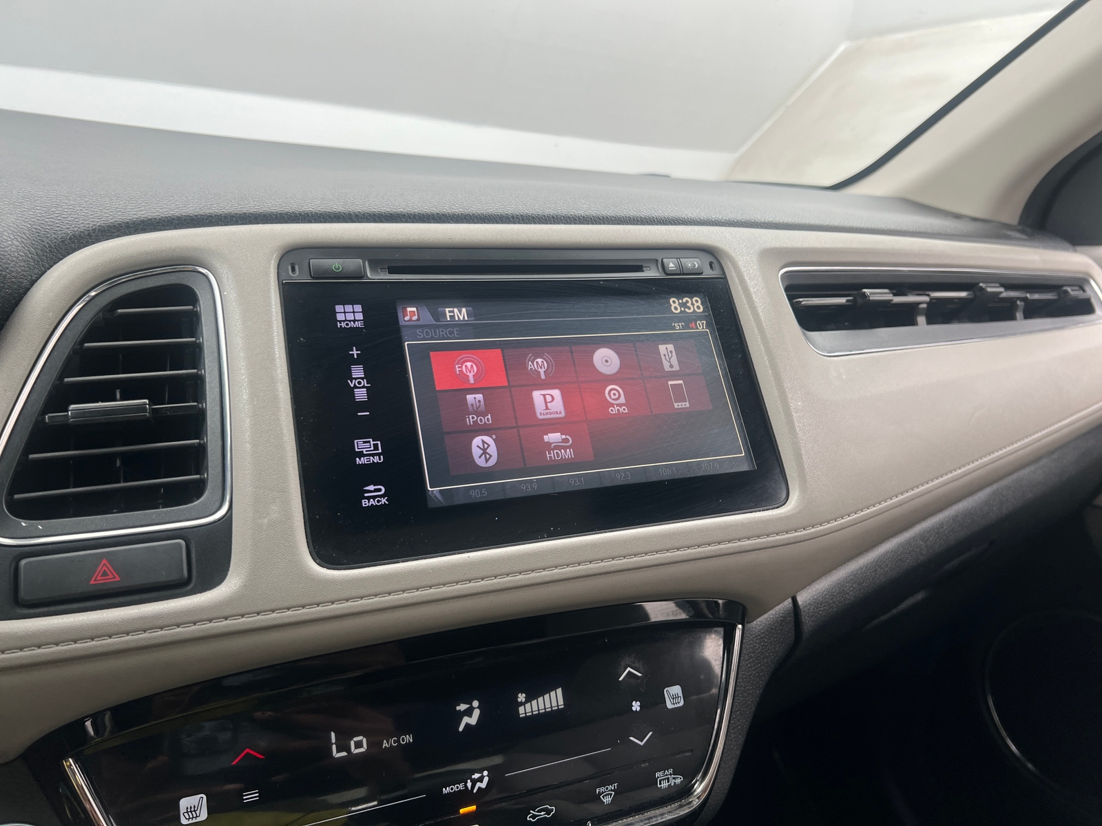 Thumbnail: 2016 Honda HR-V - 4