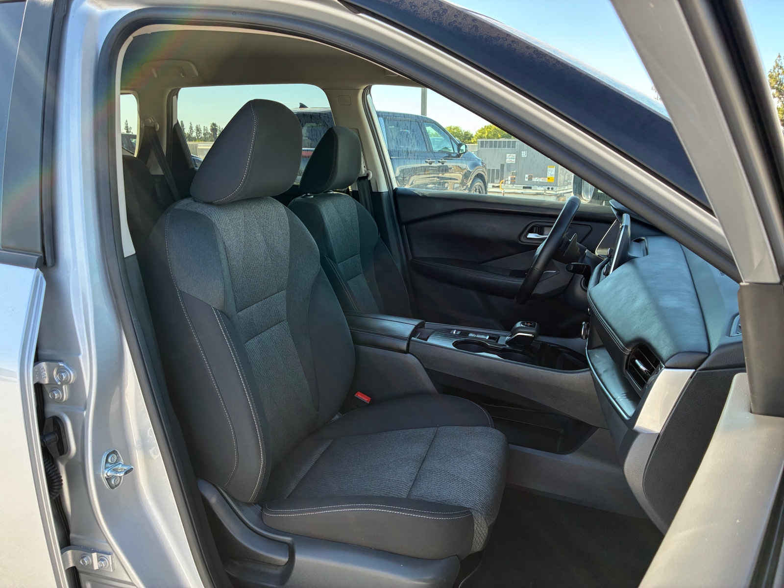 Thumbnail: 2025 Nissan Rogue - 2