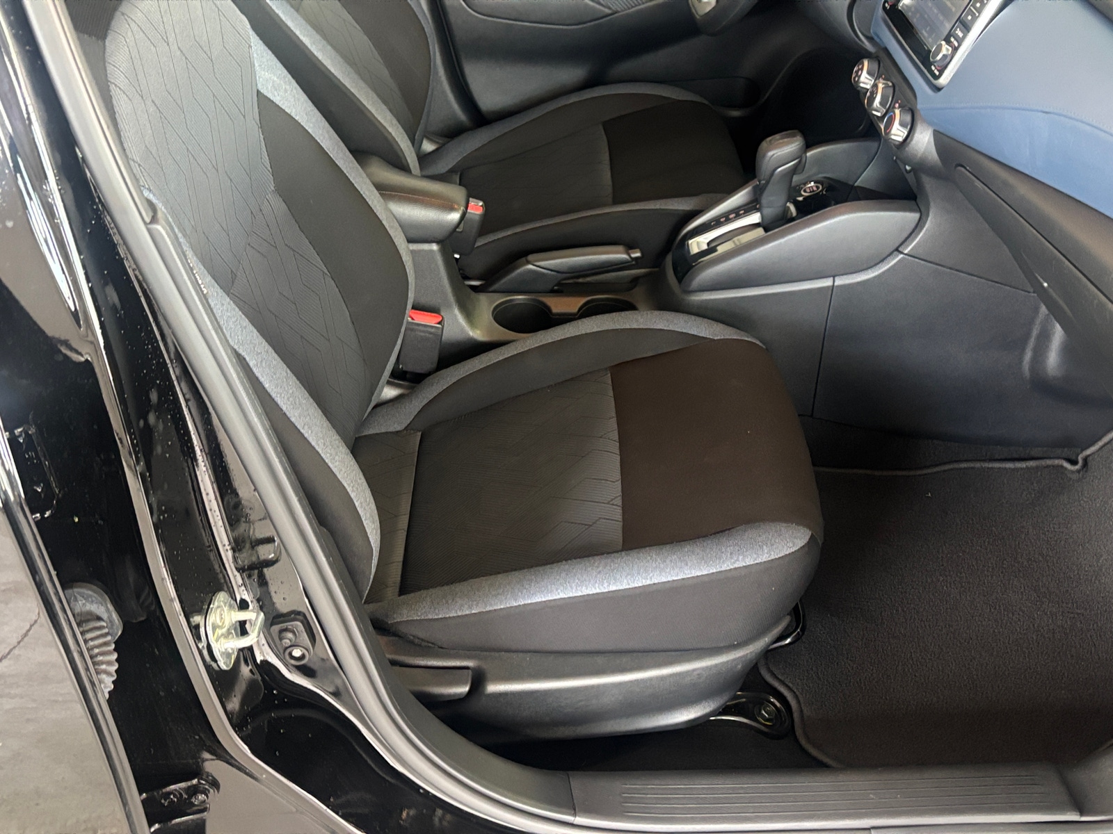 Thumbnail: 2025 Nissan Versa - 2