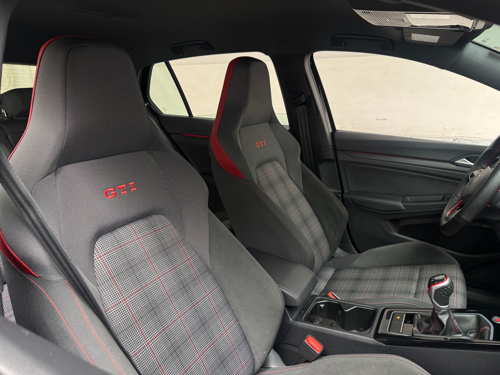 Thumbnail: 2024 Volkswagen Golf - 2
