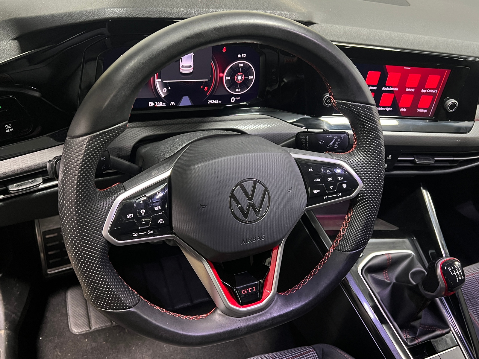 Thumbnail: 2024 Volkswagen Golf - 5