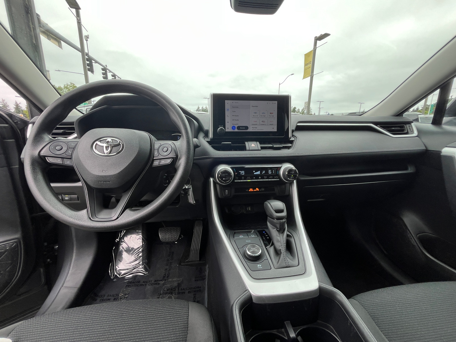 Thumbnail: 2025 Toyota RAV4 - 3