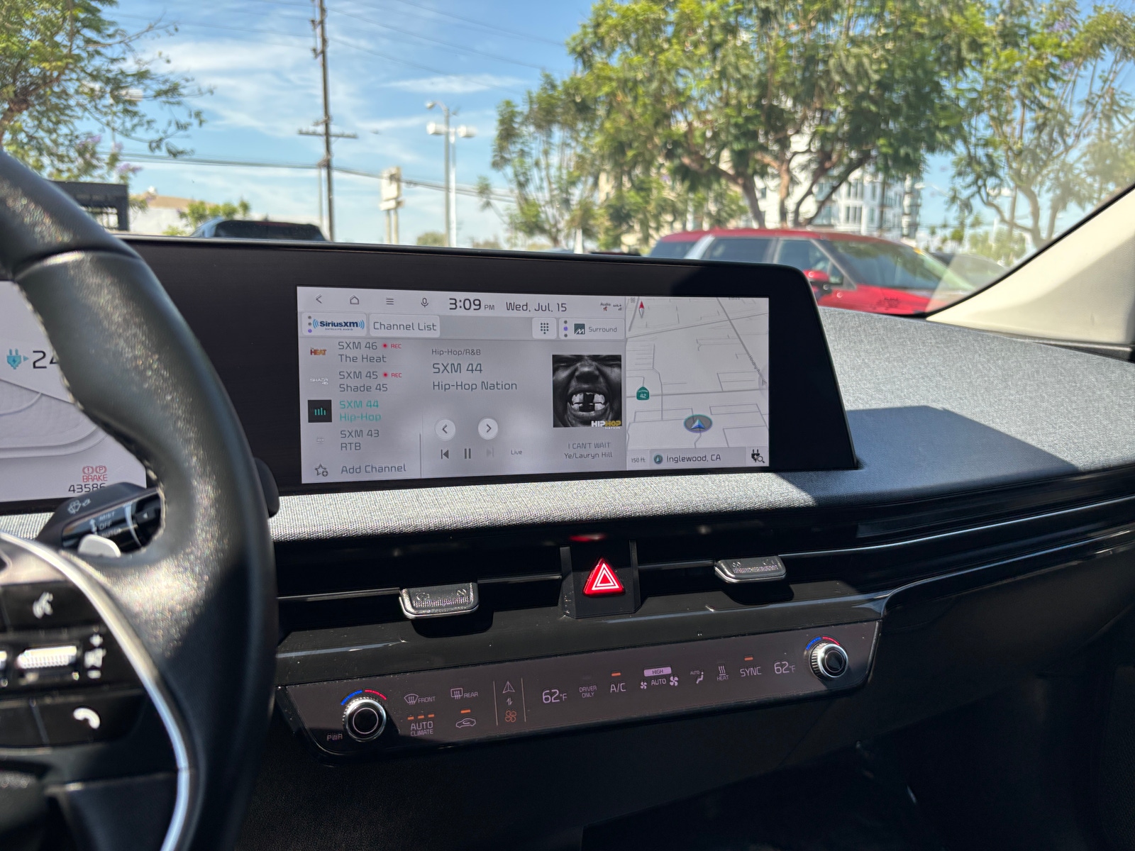 Thumbnail: 2023 Kia EV6 - 4