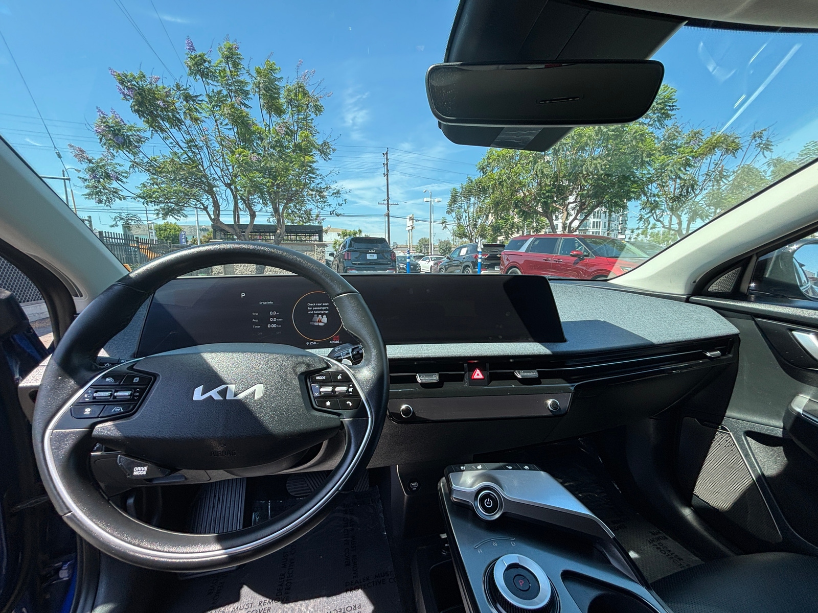 Thumbnail: 2023 Kia EV6 - 3